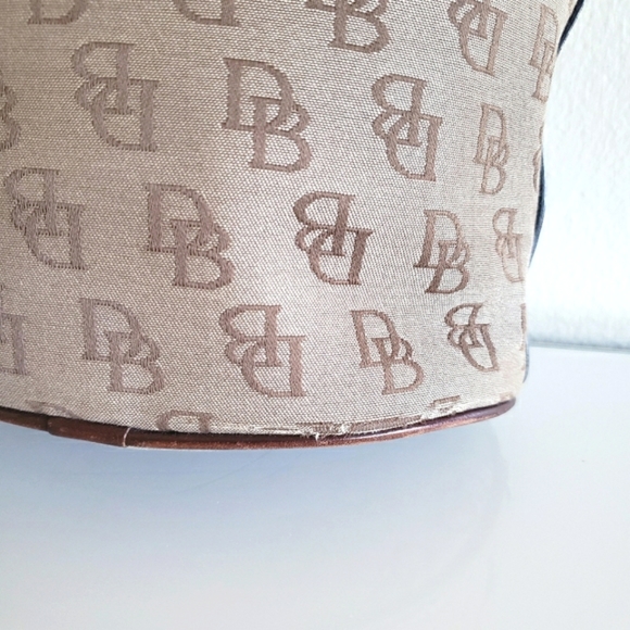 Dooney & Bourke Bucket Bag Monogram Vintage Classic Handbag Purse Signature Logo - Picture 6 of 17